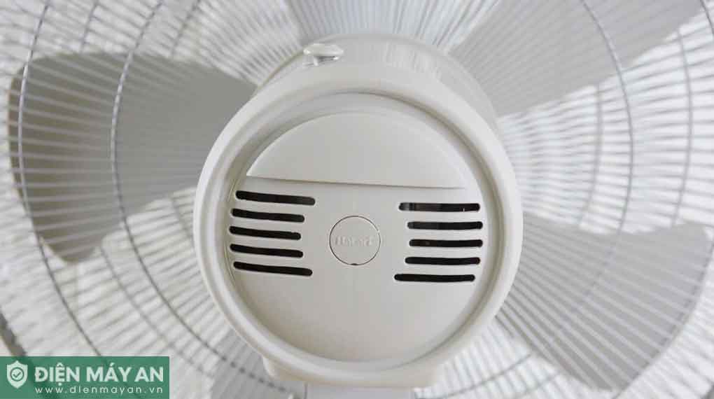 Quạt sàn công nghiệp Hatari 5 cánh IT18M2 126W